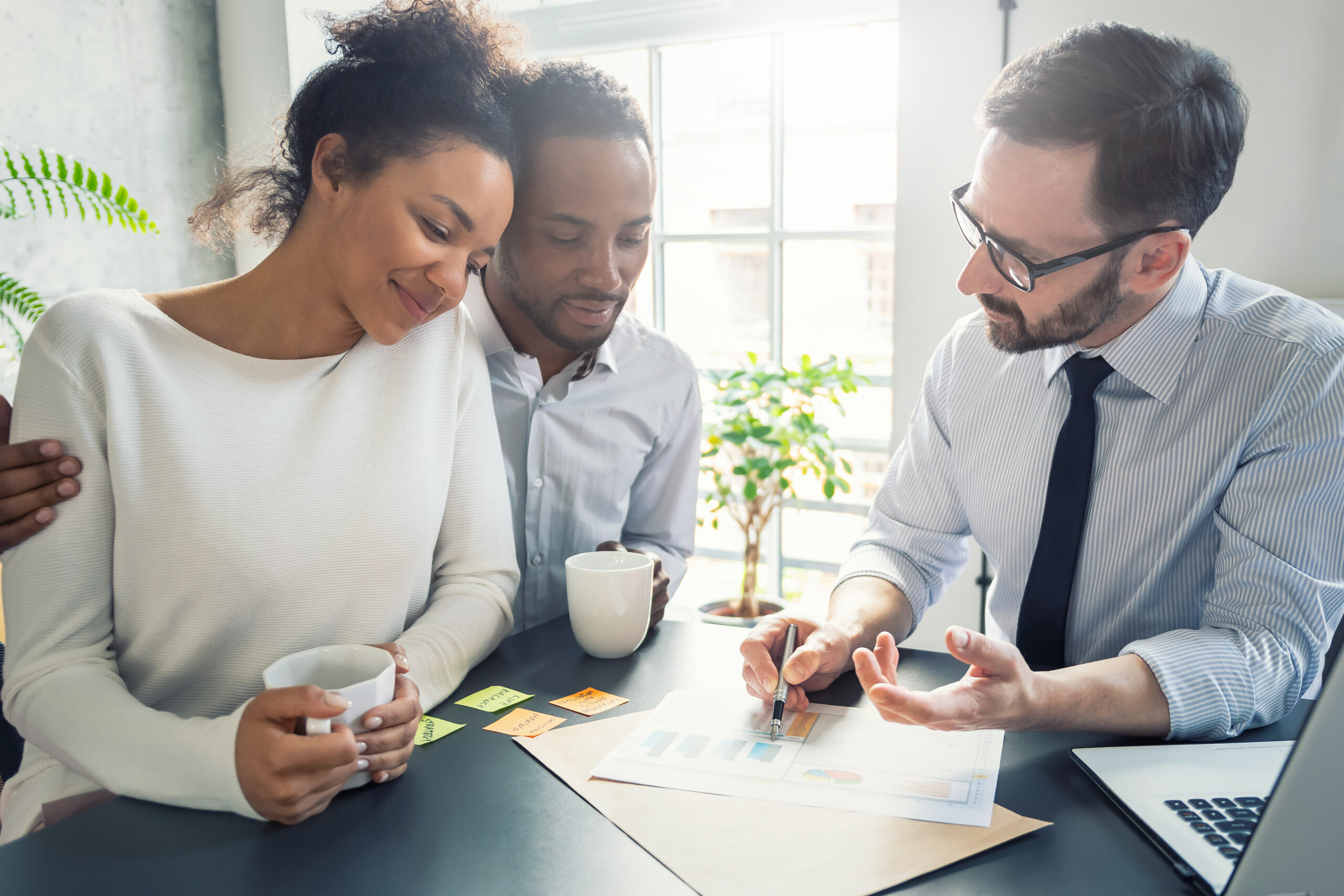 As we specialize in the Warranty sector, our team of professionals can offer you expert and independent advice As we specialize in the Warranty sector, our team of professionals can offer you expert and independent advice to ensure the warranty aspect of your projects is simple, clear, and well-managed.